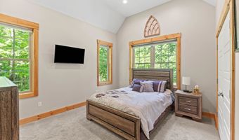 45 Washington Ave, Bartlett, NH 03812