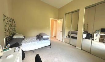 7510 ASHBY Ln I, Alexandria, VA 22315