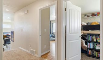 5742 Antelope Dr, Bar Nunn, WY 82601