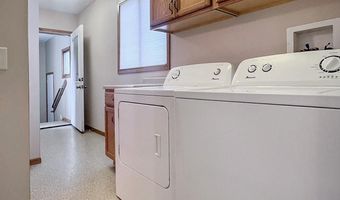 12645 E Apple Rd, Adams, NE 68301
