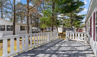 7 Giovanni Rose Ct, Coventry, RI 02816