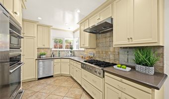 1960 Del Mar Ave, San Marino, CA 91108