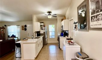 313 OAK St, Auburndale, FL 33823