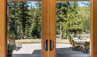 16396 Skyline Dr, Bend, OR 97703