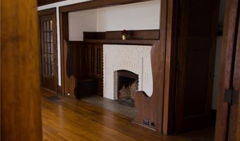 30 Casterton Ave N, Akron, OH 44303