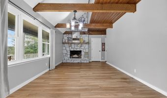 1424 DEARMANVILLE Rd, Anniston, AL 36207