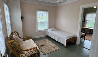 35 Benedict Rd, Bourne, MA 02532