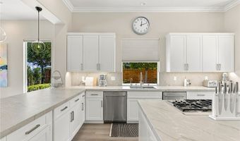 36 Tapadero Ln, Las Vegas, NV 89135