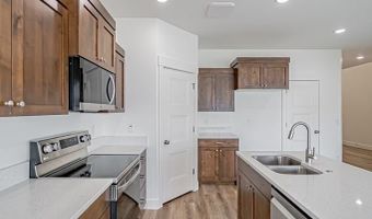 3034 Kalani Ct, Ammon, ID 83406