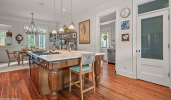 110 Coosaw Club Dr, Beaufort, SC 29907