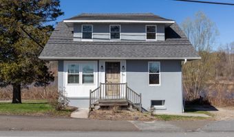 135 Middlesex Ave, Chester, CT 06412