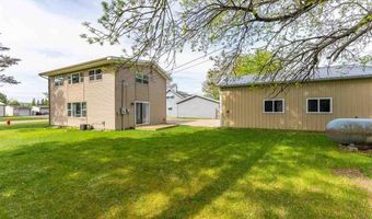 41 Astor Rd, Babbitt, MN 55706