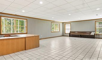 1 Cedar Chine Dr, Asheville, NC 28803