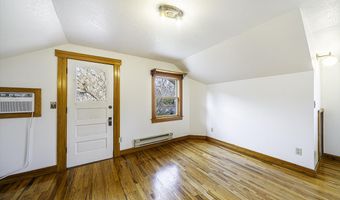 126 Nursery St, Ashland, OR 97520