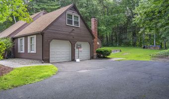 15 Blueberry Ln, Burlington, CT 06013