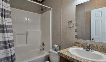 34 Circle Dr, Belmont, NH 03220