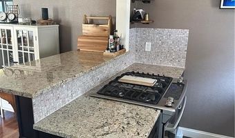 76 Poplar Dr, Cranston, RI 02920