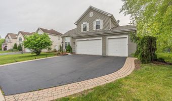 2324 Tracy Ln, Algonquin, IL 60102
