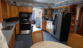 275 Taylor St, American Falls, ID 83211