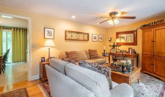 951 Dana Rd, Barre, MA 01005