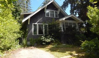 65 Lincoln St, Augusta, ME 04330