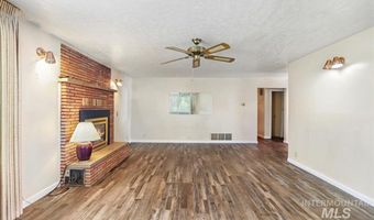 560 Oakley Ave, Burley, ID 83318
