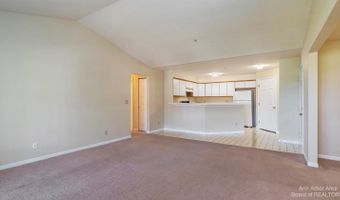 1328 Heatherwood Ln, Ann Arbor, MI 48108