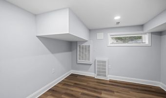 3904 MOUNT PLEASANT Ave, Baltimore, MD 21224