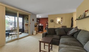 130 Groton Dr 4, Amherst, NY 14228