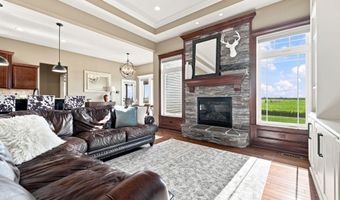 3401 Red Fox Rd, Ames, IA 50014