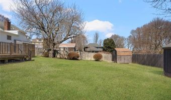292 Boulevard, Middletown, RI 02842