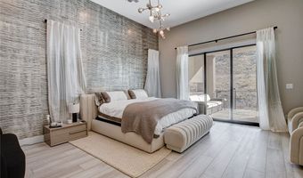 5289 Feathertop Dr, Las Vegas, NV 89135