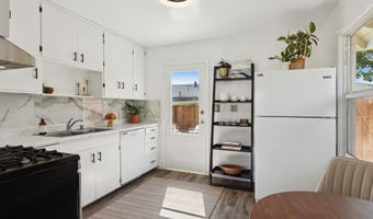 108 Cypress St D, Alameda, CA 94501