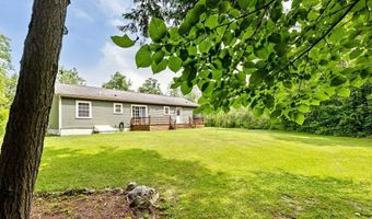 216 Wood Ln, Alburgh, VT 05440