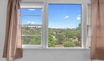 10765 Lupin Way, La Mesa, CA 91941