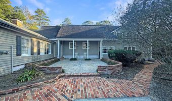 1715 Douglas Dr, Bainbridge, GA 39819