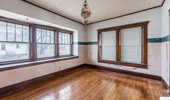 311 E Dover St, Appleton City, MO 64724
