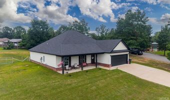 2040 Creekwood Cir, Bauxite, AR 72011