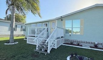 327 Waldorf Dr, Auburndale, FL 33823