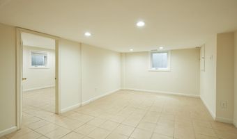 5306 ALBEMARLE St, Bethesda, MD 20816
