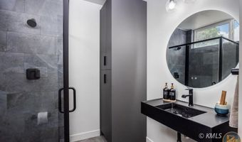 4225 N Uintah Dr, Alton, UT 84710
