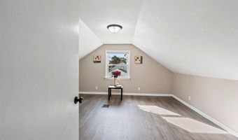 2500 S JEFFERSON St, Appleton, WI 54915