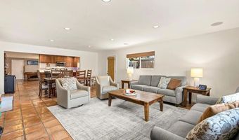 1070 Paula Way, Escondido, CA 92027