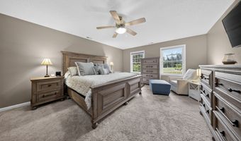 25 Winding Trl, Cheshire, CT 06410
