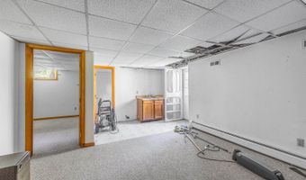 1502 Essex St, Bangor, ME 04401