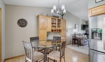 1443 Mckinley Ct, Anoka, MN 55303