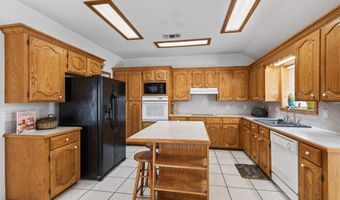 115 Barnes Dr, Benton, LA 71006