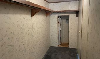 2355 Momence Ct, Alford, FL 32420