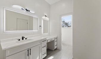 7301 CALVERT St, Annandale, VA 22003
