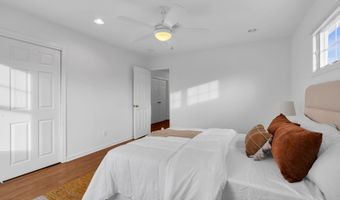 113 Arneytown Hornerstown Rd, Allentown, NJ 08501